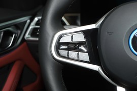 2025款宝马i4