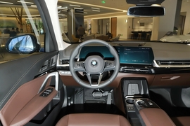 2025款宝马X1