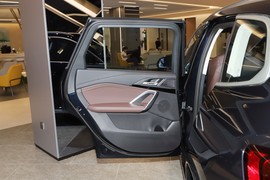 2025款宝马X1