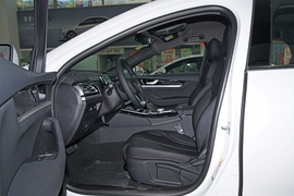 2025款比亚迪秦PLUS