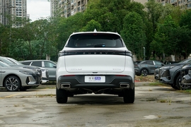 2025款奇瑞瑞虎8