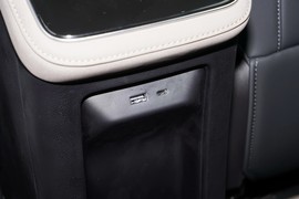 2025款奇瑞瑞虎8