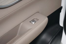 2025款奇瑞瑞虎8