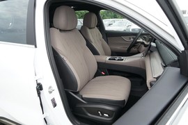 2025款奇瑞瑞虎8