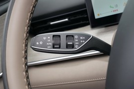 2025款奇瑞瑞虎8