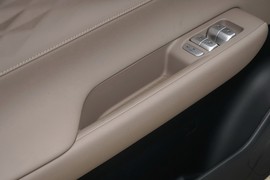 2025款奇瑞瑞虎8