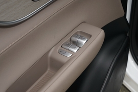 2025款奇瑞瑞虎8