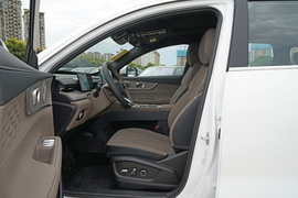 2025款奇瑞瑞虎8