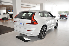 2026款沃尔沃XC60