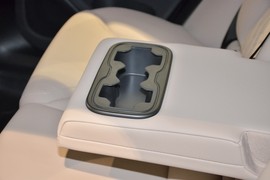 2026款沃尔沃XC60