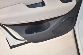 2026款沃尔沃XC60