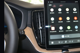 2026款沃尔沃XC60