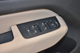 2026款沃尔沃XC60