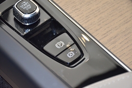 2026款沃尔沃XC60