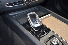 2026款沃尔沃XC60