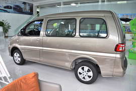 2025款东风风行菱智