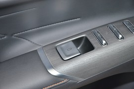 2025款长安CS75
