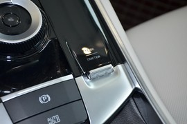 2025款起亚狮铂拓界