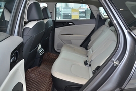 2025款起亚狮铂拓界