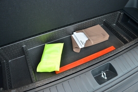 2025款起亚狮铂拓界