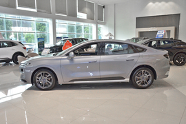 2025款福特蒙迪欧