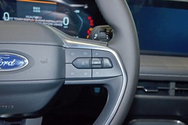 2025款福特蒙迪欧