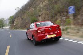 2014款一汽-大众宝来Sportline自动深度试驾实拍