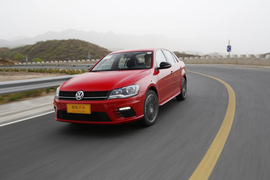 2014款一汽-大众宝来Sportline自动深度试驾实拍