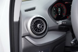 2025款奥迪Q2L