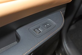 2026款雷克萨斯RX300