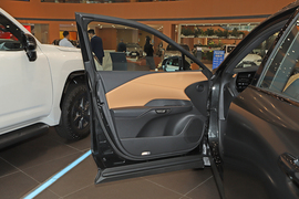 2026款雷克萨斯RX300