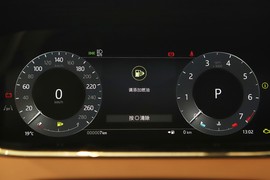 2026款路虎揽胜极光
