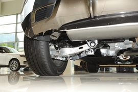 2026款路虎揽胜极光