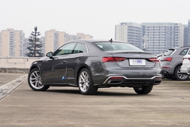 2025款奥迪A5