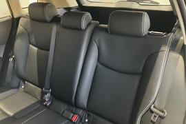 2025款丰田卡罗拉锐放