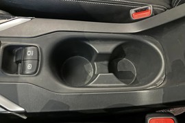 2025款丰田卡罗拉锐放