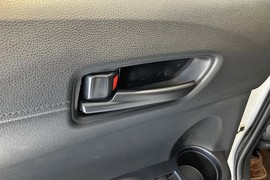 2025款丰田卡罗拉锐放