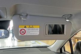 2025款丰田卡罗拉锐放