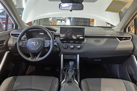 2025款丰田卡罗拉锐放