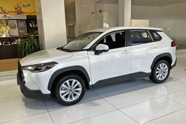 2025款丰田卡罗拉锐放