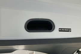 2025款丰田卡罗拉锐放