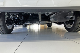 2025款丰田卡罗拉锐放