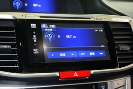 2014款本田雅阁2.4EX豪华版