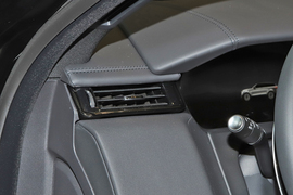 2026款路虎揽胜星脉