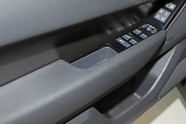 2026款路虎揽胜星脉