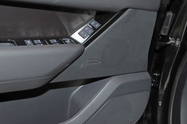 2026款路虎揽胜星脉