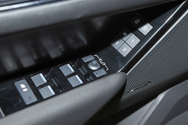 2026款路虎揽胜星脉