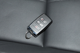 2026款路虎揽胜星脉