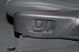 2026款路虎揽胜星脉