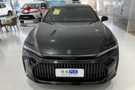 2024款丰田皇冠